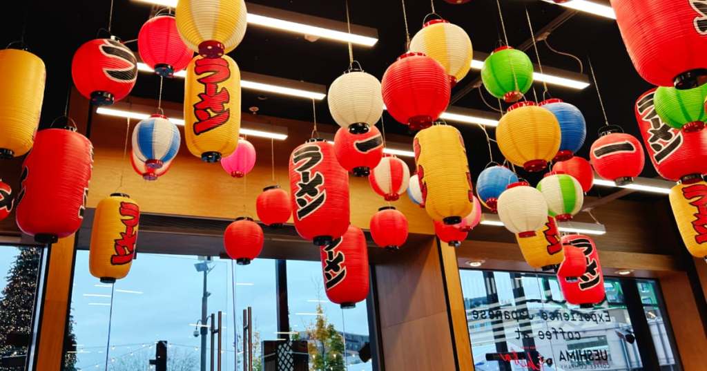 Japan Centre和达摩吉祥物